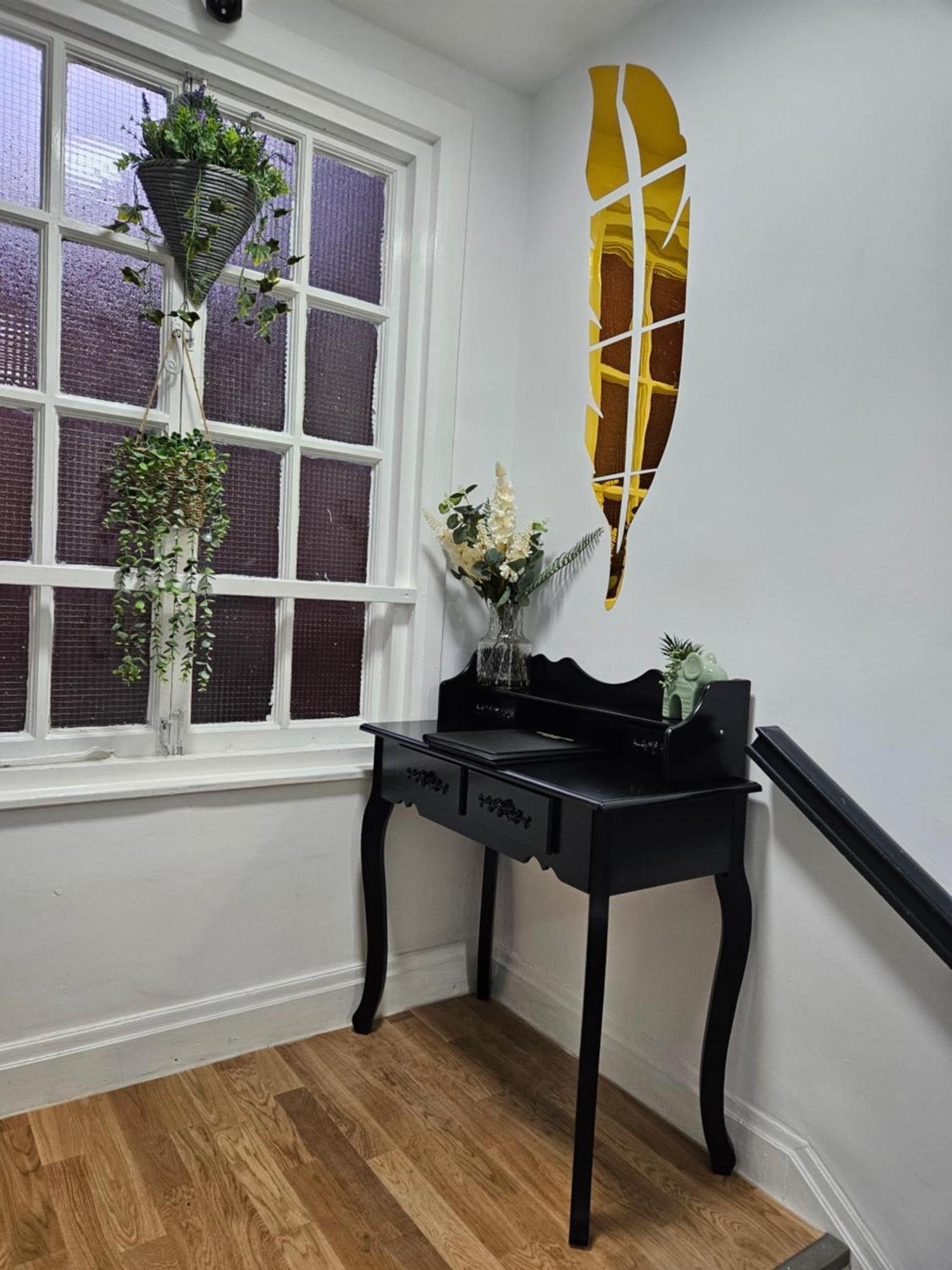 Central Chambers Suites - Suite 1 ลีก ภายนอก รูปภาพ