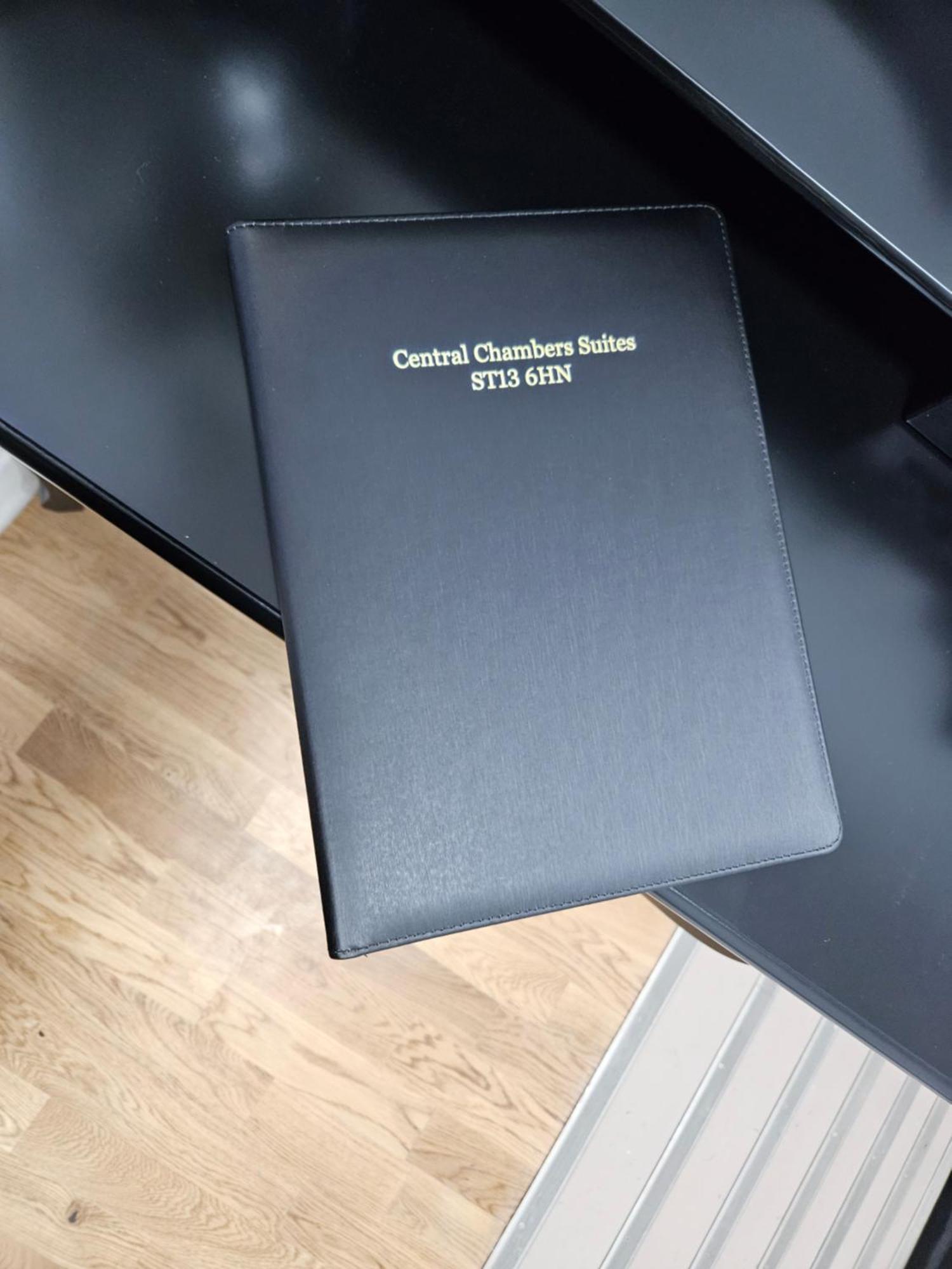 Central Chambers Suites - Suite 1 ลีก ภายนอก รูปภาพ